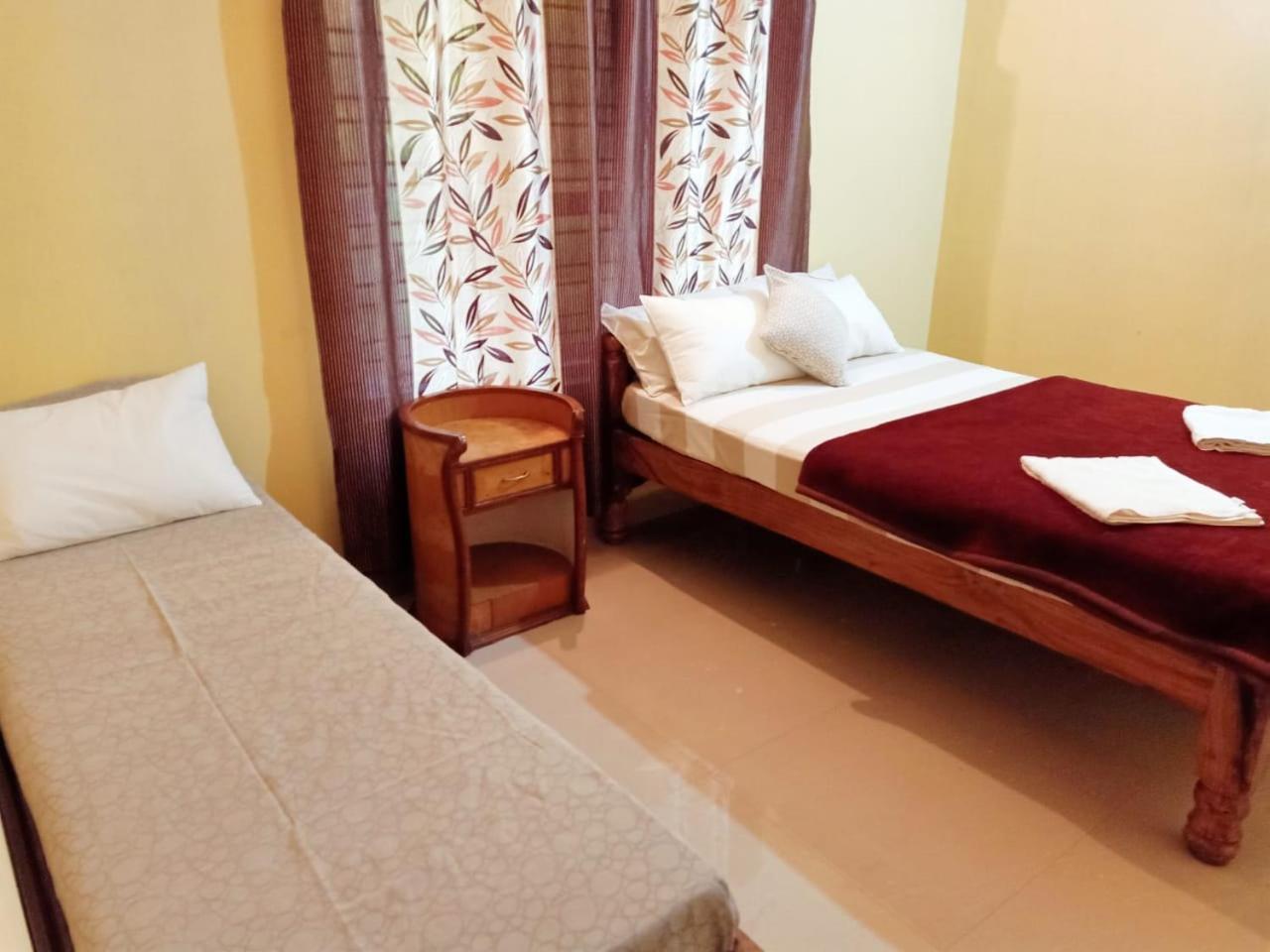 Samz Estate Stay 2Bhk Madikeri Esterno foto