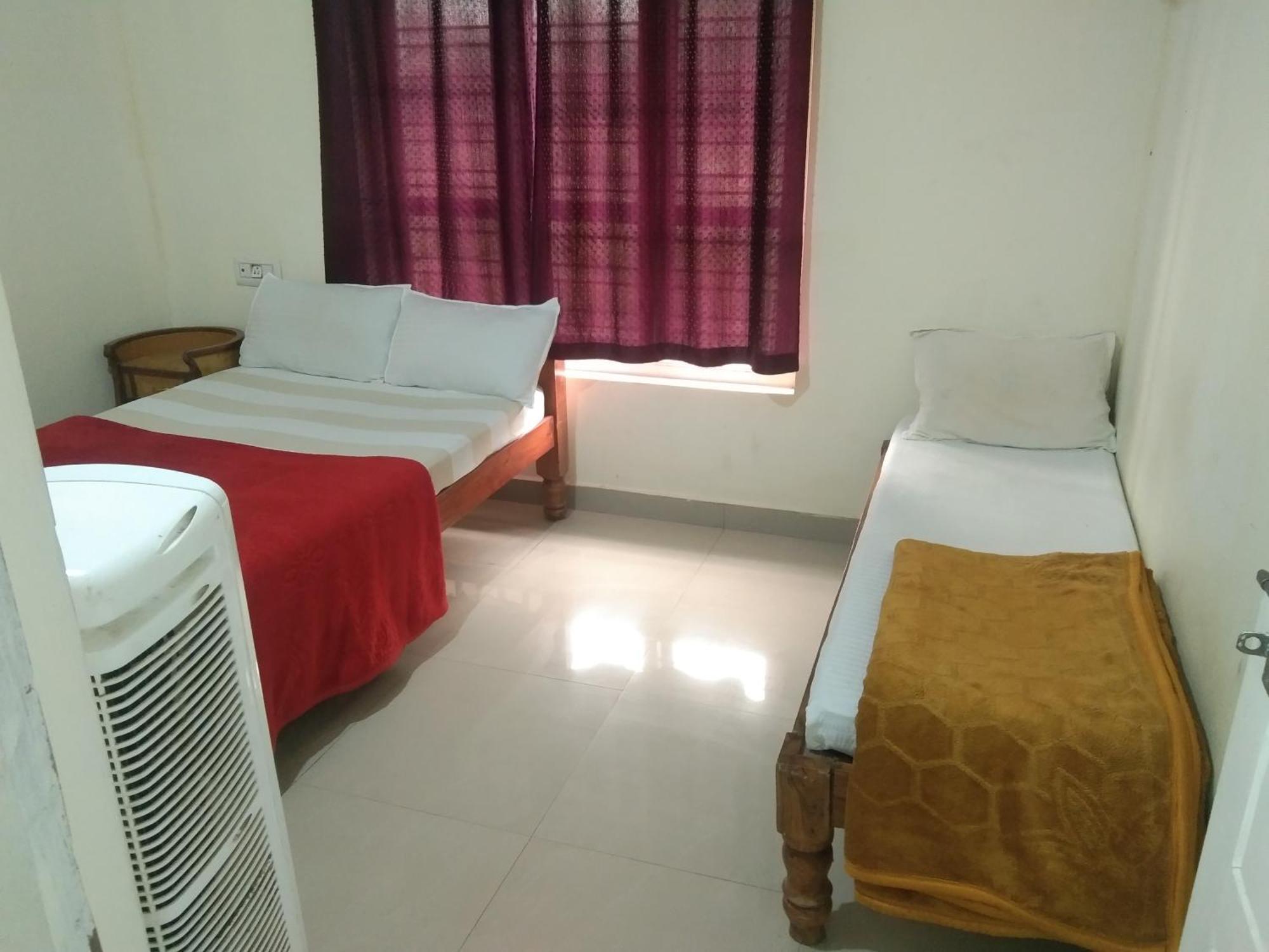 Samz Estate Stay 2Bhk Madikeri Esterno foto